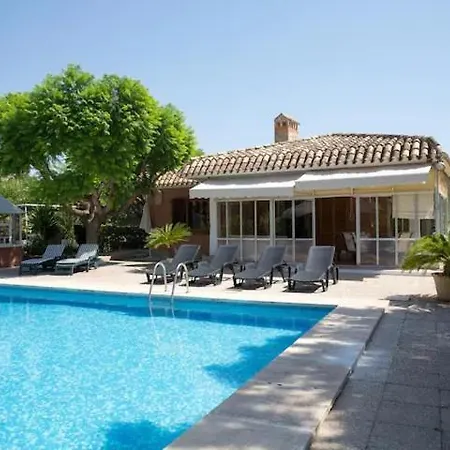 Private With Swimming Pool *